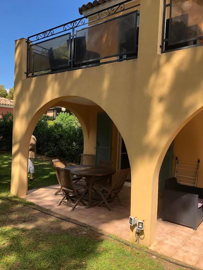 Les Jardines D'Artemis Apartment Saint Tropez Bagian luar foto