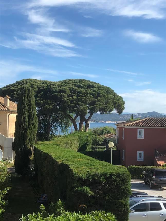 Les Jardines D'Artemis Apartment Saint Tropez Bagian luar foto