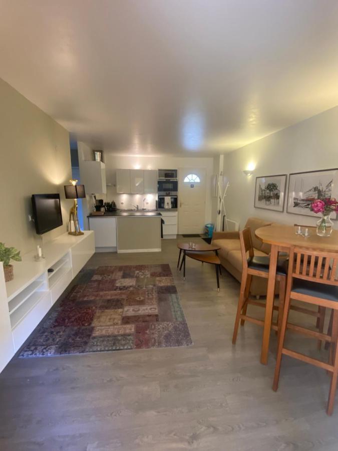Les Jardines D'Artemis Apartment Saint Tropez Bagian luar foto