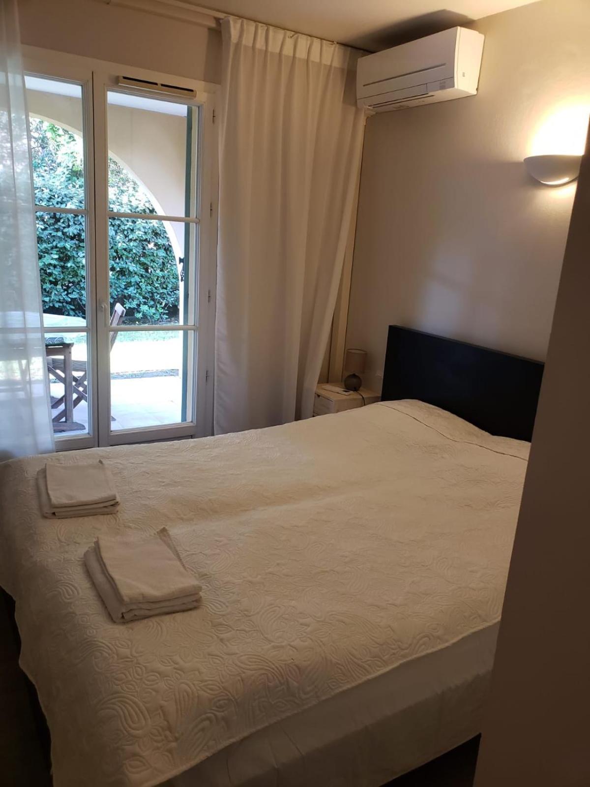 Les Jardines D'Artemis Apartment Saint Tropez Bagian luar foto